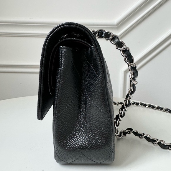 —SOLD—CHANEL M CLASSIC FLAP BAG - Picture 13 of 14